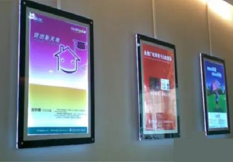 石林什么是超薄灯箱?